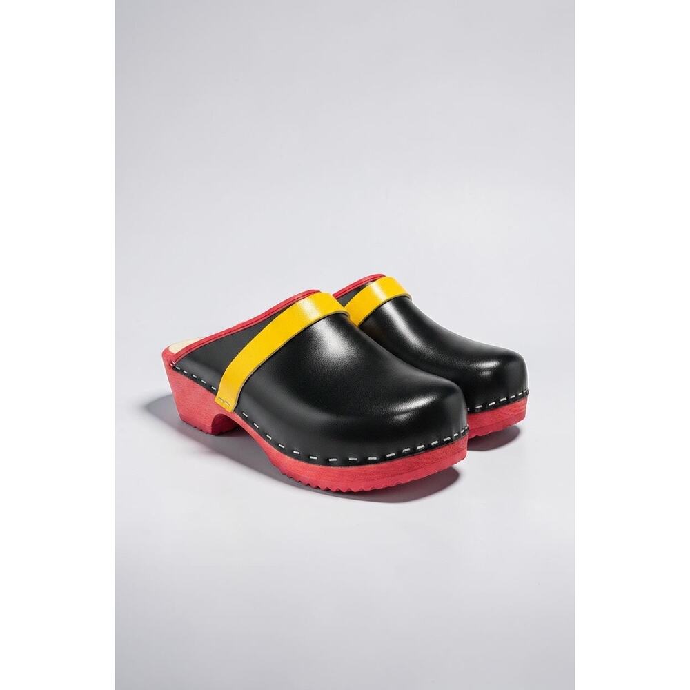 Authentic Handmade Swedish Wooden Clogs Scania Black, Yellow & Red size 39 8.5